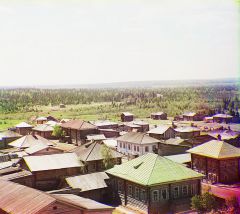 Южная часть села Ныроб и въезд в село. Вид с колокольни